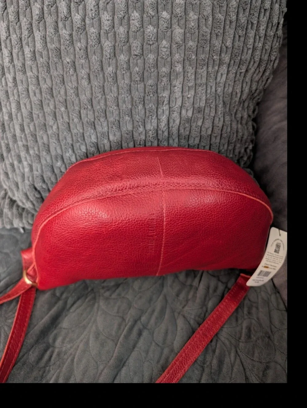 Portland Leather Chili Red Large Koala Sling Bag NWT - Picture 3 of 6